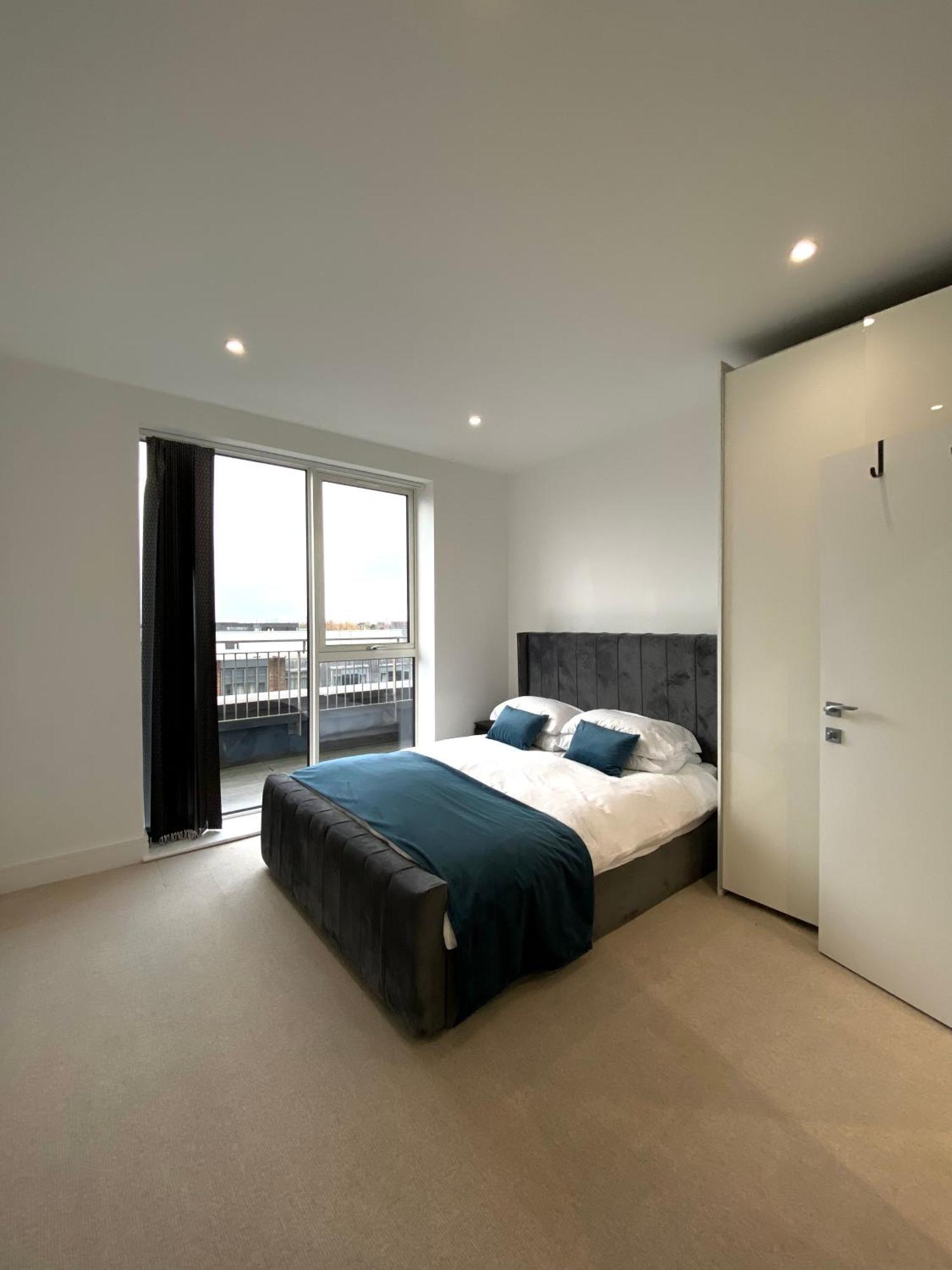 Spacious 2 Bedroom Penthouse Retreat 伦敦 外观 照片